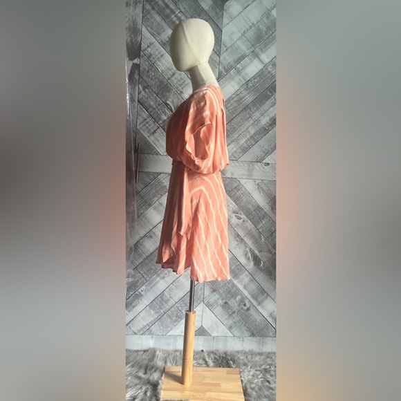 L*SPACE REVOLVE NWT SUNSHINE FEELS WRAP DRESS - Picture 10 of 12